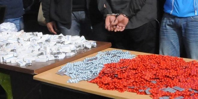 العاصمة: توقيف 140 شخص وحجز 741 قرص مهلوس وأسلحة بيضاء محظورة  
