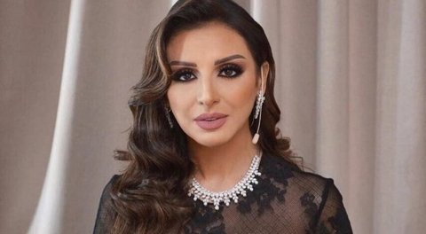 أنغام مقدمة برامج للمرة الأولى