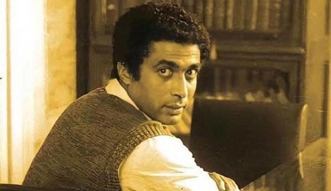 فيلم أغضب أحمد زكي.. مسك الكرسي وضرب الشاشة