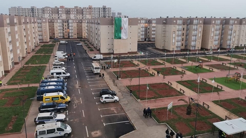 بئر الجير بوهران.. ترحيل أزيد من 1100 عائلة إلى سكنات لائقة