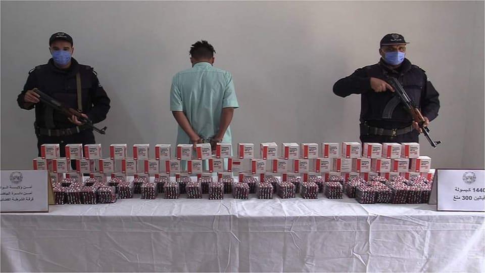 الوادي: توقيف مروج مؤثرات عقلية وحجز 14400 قرص مهلوس