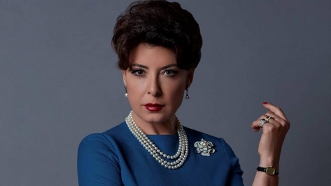 بعد “معركة كلاب”.. أنوشكا تحصل على حكم قضائي بإدانة جارها