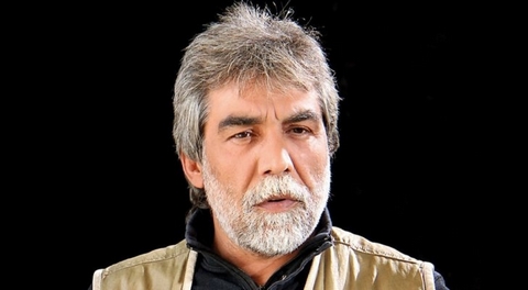 أيمن رضا يهاجم مخرج مسلسل “الكندوش” ويتخذ هذا القرار