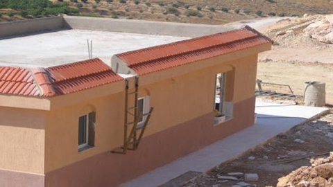 سكان حي 55 مسكنا ينتظرون برامج التنمية ببرحال