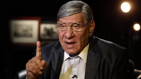 نقل الإعلامي المصري مفيد فوزي إلى المستشفى