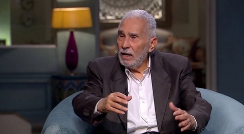 ابنه يكشف تفاصيل محزنة.. تدهور حالة عبد الرحمن أبو زهرة الصحية