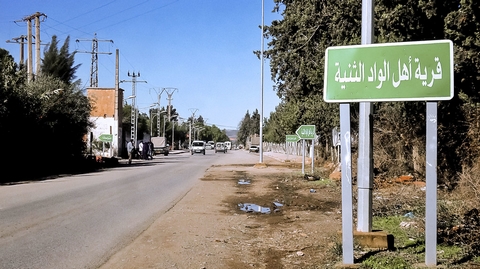 سكان حي “واد كحل” بالثنية يطالبون بتحسين أحوالهم الاجتماعية