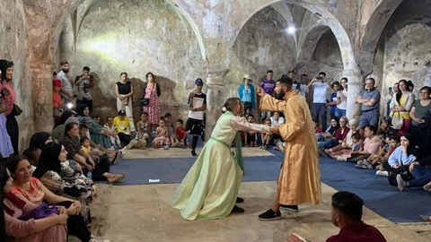 المسرح الجهوي “عبد القادر علولة”.. عائدات الزيارات لتمويل طبعة جديدة من عروض مسرح الشارع