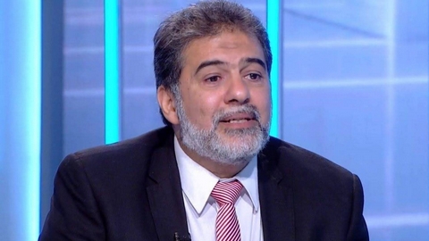 بعد تصريحاته حول رأيه في عودة الفنانتين المعتزلتين.. محسن محيي الدين يثير الجدل