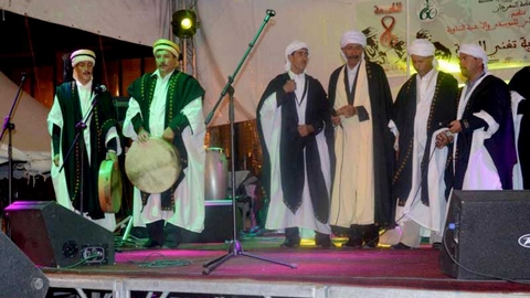 مهرجان الموسيقى والأغنية الشاوية بخنشلة.. سهرة ثالثة على وقع الفلكلور والأداء العصري
