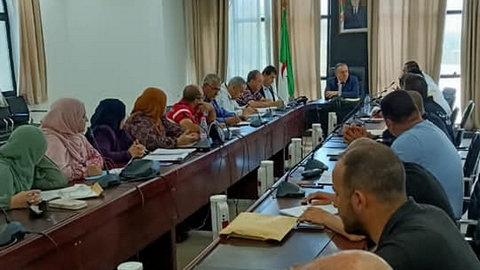 الوالي المنتدب للشراقة يطالب بالتنسيق لضمان بيئة نظيفة للمواطن