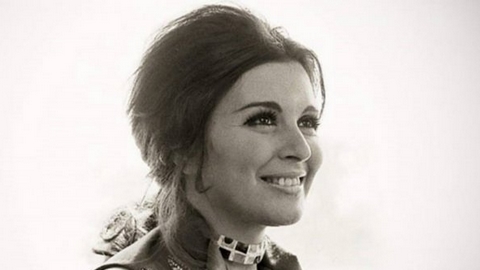 مفاجأة من العيار الثقيل.. دليل يؤكد أن سعاد حسني لم تنتحر!