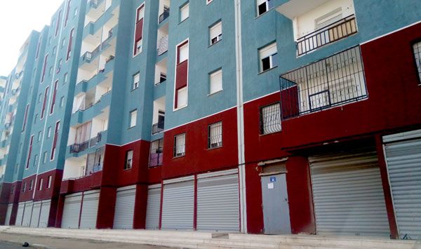 مؤسسة ENPI تعرض محلات تجارية للبيع بثلاث ولايات