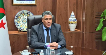 الشروع في توزيع 120 ألف سكن