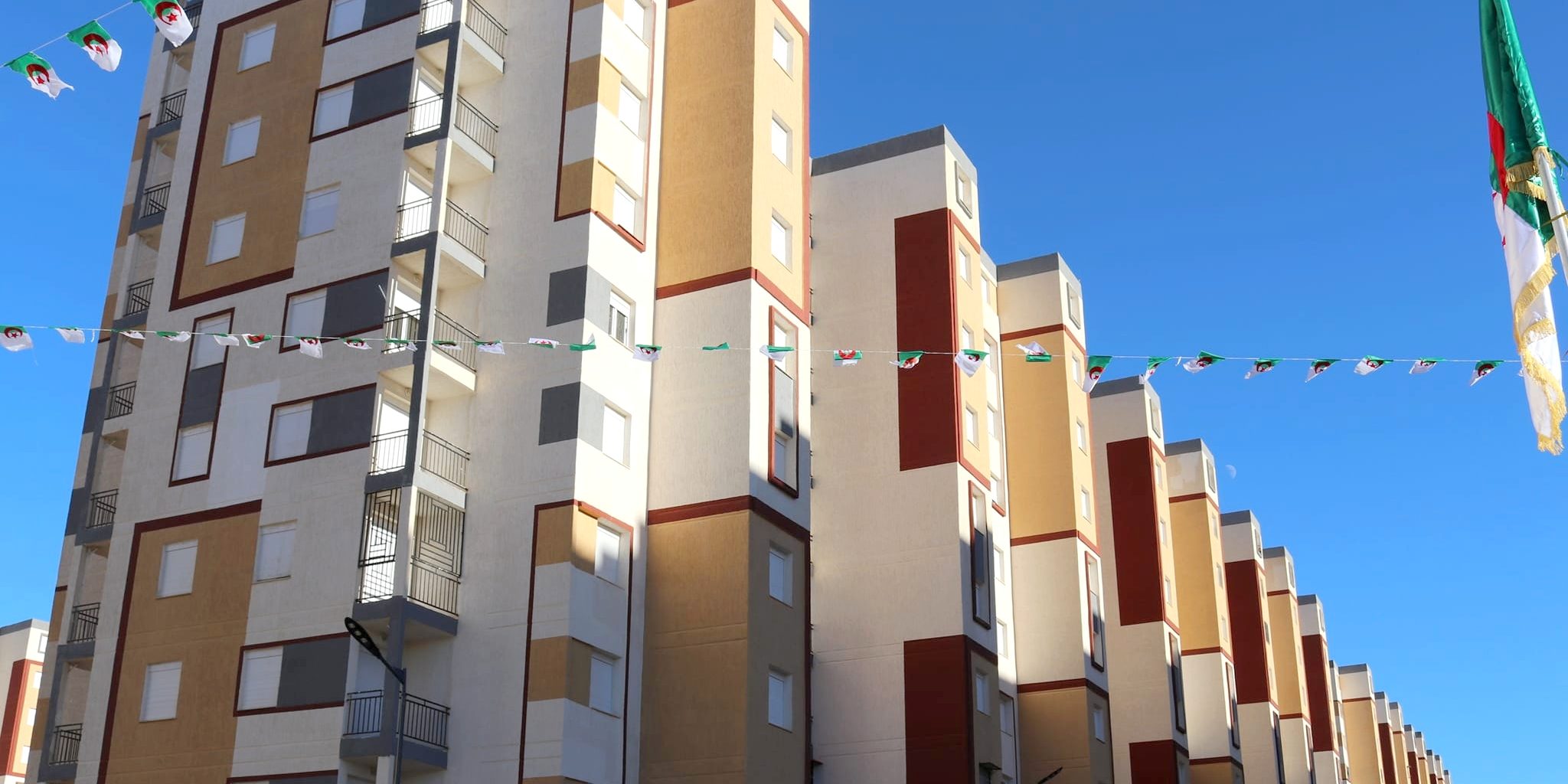 نحو توزيع ألف وحدة سكنية بمختلف الصيغ بسعيدة