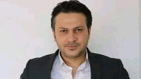 تحدّث ببطء شديد.. يحيى بيازي يعتب على زملائه الفنانين عقب مرضه