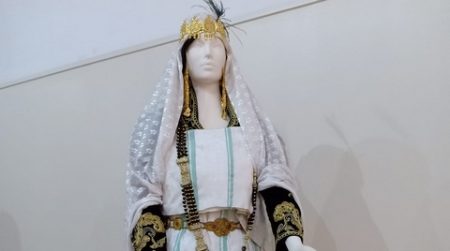 المركز التفسيري للباس التقليدي الجزائري.. مؤسسة لحفظ وتثمين التراث الوطني اللامادي  