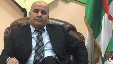 الفنان إلياس القسنطيني يؤكد: لا أبحث عن الشهرة ولا عن أدوار البطولة