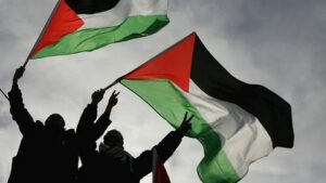 غالبية فلسطينية تؤيد “المقاومة المشتركة”