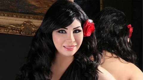 غادة إبراهيم تثير الجدل بما قالته عن إلهام شاهين