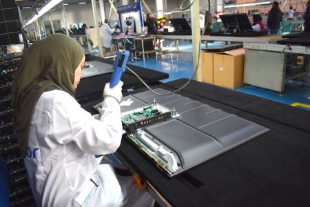 وحدة جديدة لإنتاج البطاقات الإلكترونية تدخل حيز الخدمة ببرج بوعريريج
