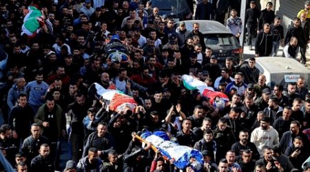 الاحتلال يشن غارات مكثفة على غزة والمقاومة تتعهد بالرد على مجزرة جنين