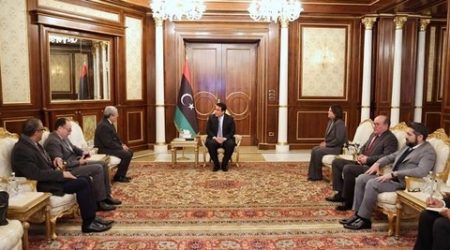 المنفي يستقبل وزير الخارجية التونسي