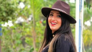 فطيمة بلحميسي تنضم لبرنامج “زوجوني” خلفا للفنانة سامية طبوش