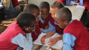 دولة أفريقية تقرر إدخال اللغة العربية في مناهجها الدراسية