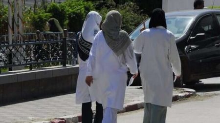 عين تموشنت.. نقص في أخصائيي طب النساء و التوليد والوالي يتدخل