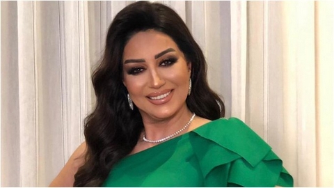 وفاء عامر نادمة على مساعدة فنانة: “لا تستحق”