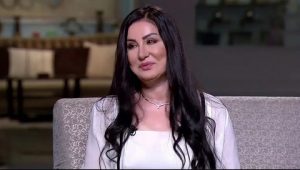 بعد تشوه وجهها بعمليات التجميل.. الممثلة السورية وفاء سالم تعتزل الفن