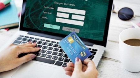 وزارة البريد تطلق حملة تحسيسية حول التجارة الإلكترونية والدفع الإلكتروني