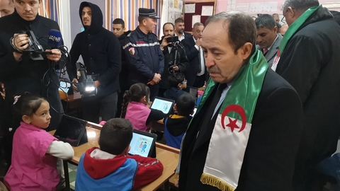 بلعابد يؤكد على أهمية توفير التدفئة والإطعام بالمؤسسات التربوية خاصة في المناطق النائية