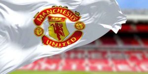 عرض جديد للاستحواذ على مانشستر يونايتد