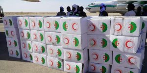 الجزائر ترسل 96 طنا من المساعدات الغذائية إلى موريتانيا