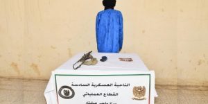 إرهابي يسلم نفسه للسلطات العسكرية ببرج باجي مختار