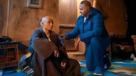 روجينا تصدم جمهورها بصورة “حليقة الرأس”