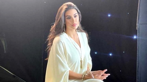 السبكي يفاجئ الجميع بتعاقده مع ياسمين صبري