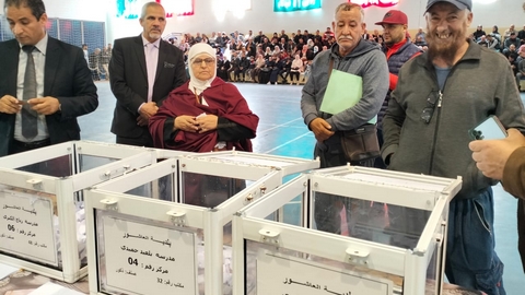 برمجة عملية القرعة الخاصة بالمستفيدين من السكن الترقوي بالدرارية 