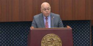 تخفيض مدة الاستفادة من رخصة اقتناء السيارات للمجاهدين تترتب عليه أعباء مالية إضافية