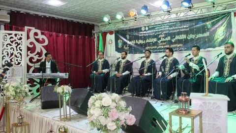 فرقة “المنتدى للثقافة والفنون” لبسكرة تعتلي منصة التتويج 