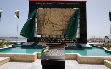 جدارية “المنفيين”… بين الألم والأمل