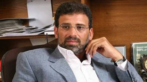 بعد انتقادات “سره الباتع”… خالد يوسف يعتزل الدراما التلفزيونية!