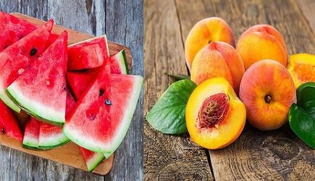 صحتنا في غذائنا.. هل البطيخ والخوخ يحملان فيروس الروتا المسبب للنزلة المعوية؟