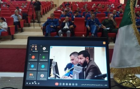 خلال مؤتمر دولي بغليزان.. تأكيد على ضرورة التحسيس حول الاستعمال السيئ لوسائط التواصل