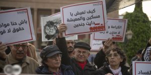 بعد أن أدار ظهره لمطالب الشعب.. رئيس حكومة المغرب يسير بالمملكة نحو التدهور والمجهول