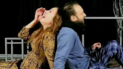 بالمسرح الوطني الجزائري.. “نوستالجيا” تشاكس أسئلة الحياة مجدداً