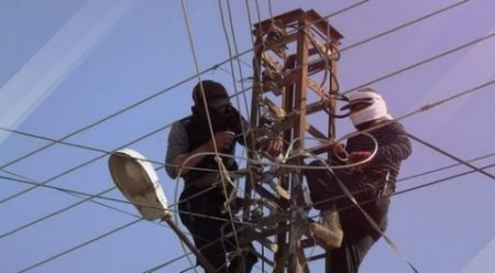 انطلاق أشغال تدعيم شبكة توزيع الكهرباء بتندوف 