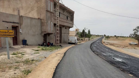 المغير.. عمليات لتدعيم شبكة الطرقات والمنشآت الفنية بالولاية
